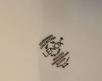 LENOX HOLIDAY DISHES