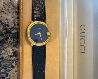GUCCI WATCH