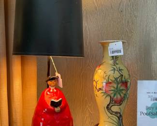 Red Robe Parson Vicar Table Lamp