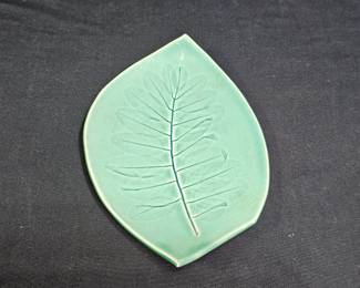 Buie Diana Riggle Hale Pottery Leaf Trinket Dish