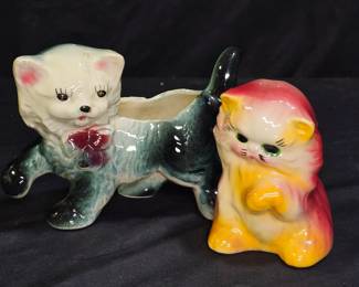 2 Vintage Ceramic Kitten Planters
