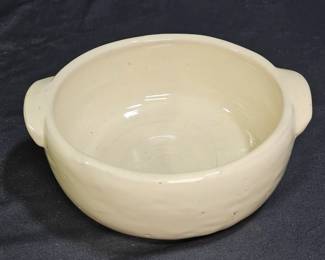 Bybee Pottery 6" Handled Bowl in Cream