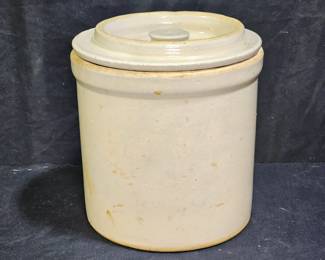 1 Gallon Stoneware Pickle Crock w/ Lid