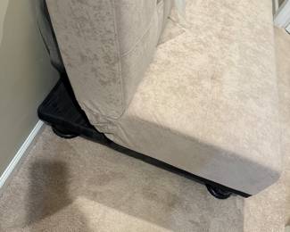 Futon/fold out sofa bed 