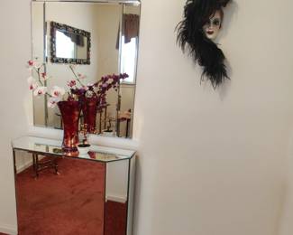 Mirror entry foyer table and accessories
