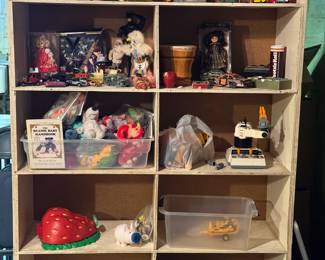 ASSORTED VINTAGE TOYS MORE TO UNPACK!