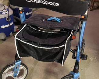OASIS SPACE CHAIR