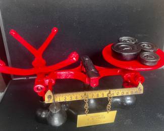 Jacobe produce scale