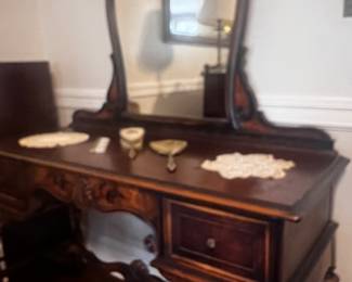 1920s Berkey & Gay Vanity