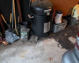 Brinkman Smoke N Grill Smoker