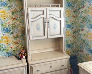 French Provincial Girls Dresser with Hutch