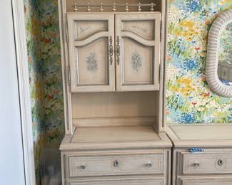 French Provincial Girls Dresser with Hutch