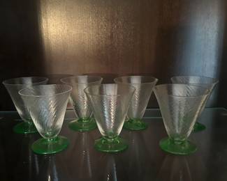 Vintage Uranium Depression Glassware Drinkware Set 