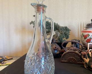 Cut Glass Clear Wine Decanter with Stopper