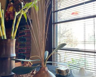 Wood Round Vase