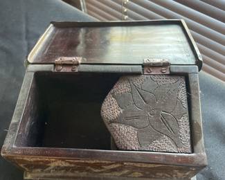 Vintage Trinket Jewelry Box Hand Carved All Dark Wood Elephant Safari