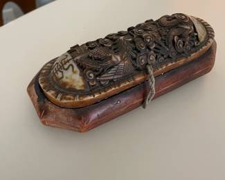 Antique Chinese Chinoiserie Carved Wood Bone Inlay Eyeglass Case Box