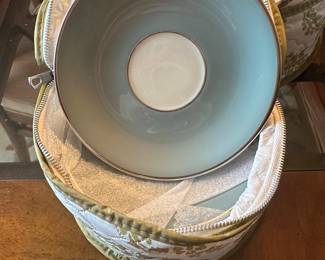 Vintage Kingsley by Lenox Bone China - 12 Saucers in Seafoam