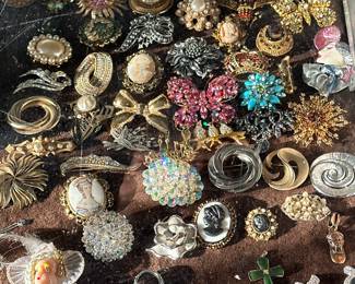 Amazing costume jewelry 