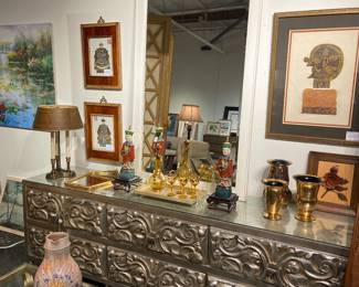 Hollywood Regency Dresser