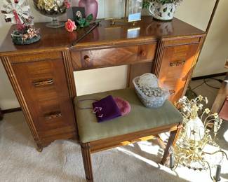 Art Deco Desk with Stool