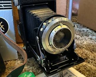 Kodak Senior Six 16 Camera with Case and Manual