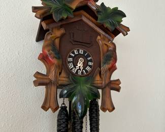 German Colorful Bird Themed Cuckoo Clock