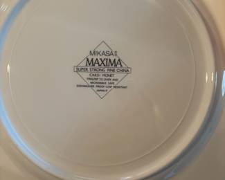 Mikasa Maxima Fine China "Monet" Dinnerware Set