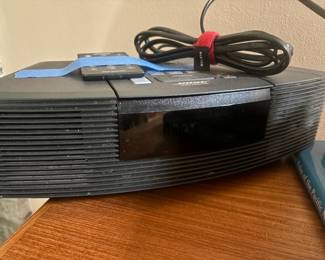 Bose Wave AM/FM Radio/CD Audio System