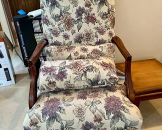Floral Upholstered Mahogany Federal Style Arm Chair