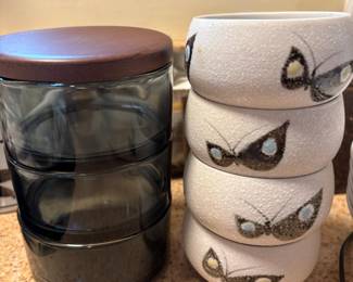 3 Piece Smoky Glass Stackable Storage Containers, Set of 4 Japanese Soup Bowls with Butterfly Design