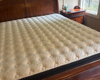 Stearns & Foster Estate King Size Plush Mattress