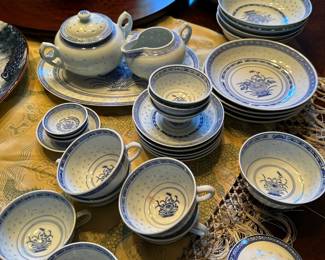 Chinese Carved Rice Grain Blue/White Porcelain Dinnerware Set