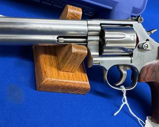 NICE GUN - NEVER BEEN FIRED