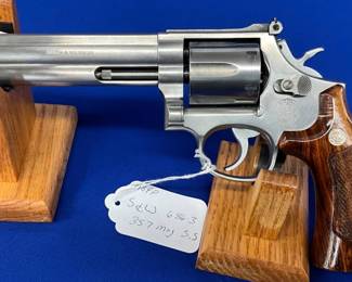 Lot# 344 - 398fp Smith & Wesson Model 68
