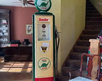 Sinclair gas pump $3500