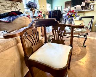 Vintage corner chair $200