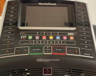 Nordic Track x9i Incline Trainer
