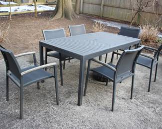 Lloyd Flanders patio furniture