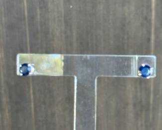 #25 - $350 - 14kt sapphires earrings studs on white gold post 
