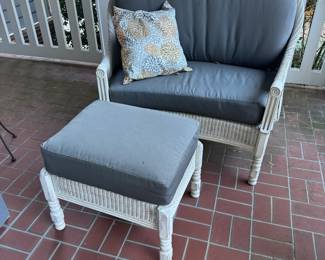 #122 Wicker Sofa, Loveseat & Ottoman, 2 side tables, coffee table 6 pieces, sold as set $1000