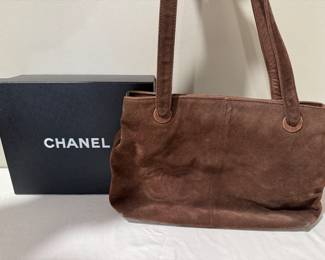 #22 - $450 - Chanel Matellasse tote tasche brown suede leather no dust bag. A little faded on edges - mint condition inside both compartment.  