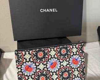 #36 - $425 - Chanel quilting flower print bag A82074 10x8 - mint condition with dust bag & box 