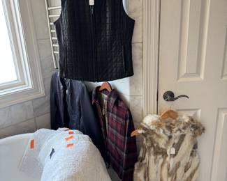 Lots of petite ladies clothing Designers brands Sz S or 2 