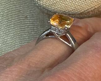 #9 - $750 - Bailey Banks & Biddle platinum ring Citrine sz 7