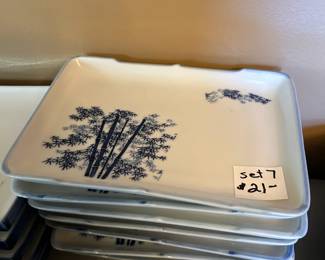 #218 7 rectangle plates 7.5x5 $21.00