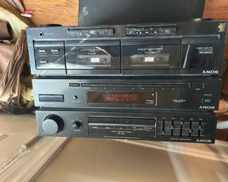 #177 sony stereo component system hs1-211 cassette player and tuner $40.00