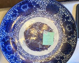 #205 blue and white arita japanese porcelain $45.00