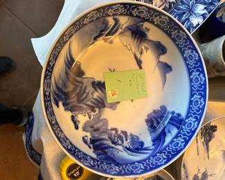 #136 12" bowl Showa Japanese bowl $40.00