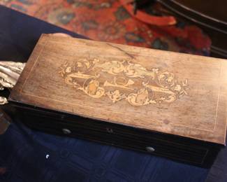 Inlaid music box